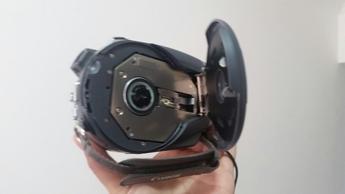 Filmadora Canon Ivis Dc200