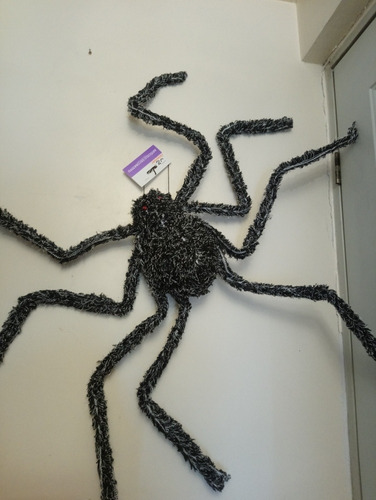 Halloween Decoracion Araña Gigante  1.17m