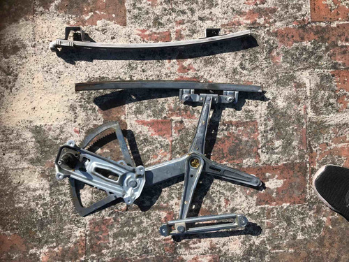 Juego De Elevadores Delanteros Corsa 2004 A 2011 Manuales (Usado)