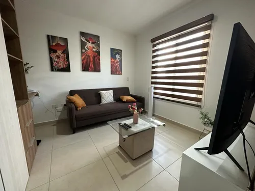 Renta Amueblada En Capittala Residencial A Unos Minutos De Las Plazas.
