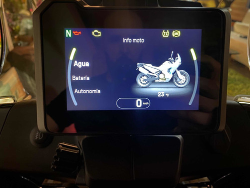 Imagen 13 de 25 de Husqvarna Norden 901