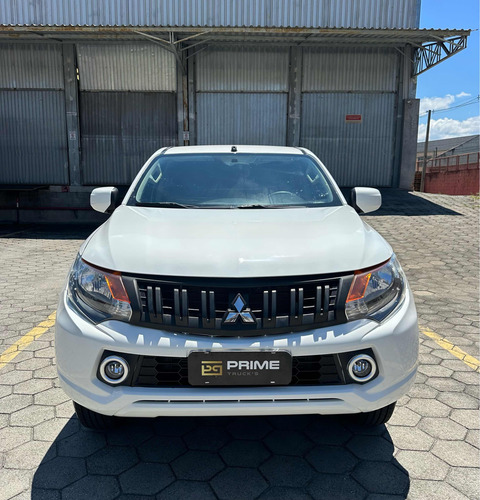 Mitsubishi L200 2.4 Triton Sport Gl Cab. Dupla 4x4 4p