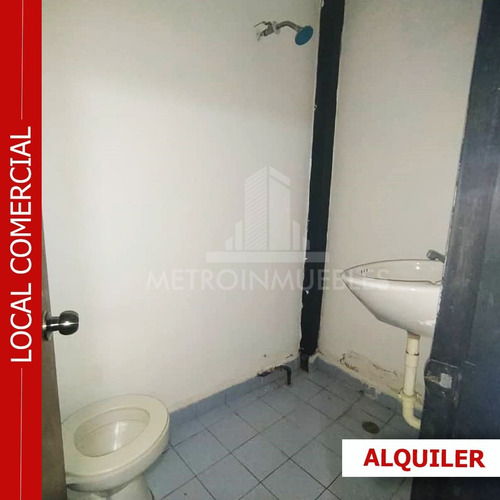 Imagen 6 de 8 de Local Comercial En Alquiler Para Repuestos
