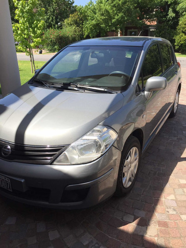 Nissan Tiida 1.8 Visia 5 P 2013