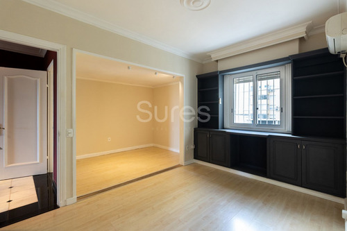 Alquiler De Apartamento En 3 Dormitorios, Punta Carretas, Montevideo (ref: Srs-12002)