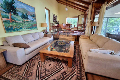 Hermosa Casa En Lago Vichuquén