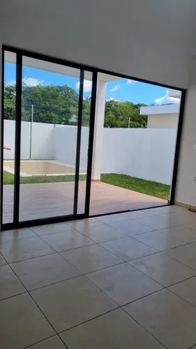 Casa(46) En Venta En Privada Zendera En Conkal