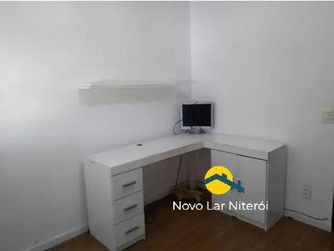Imagem 4 de 15 de Excelente Apartamento No Fonseca Andar Alto E Todo Reformado Com Vaga. - 69