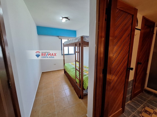 Remax Vende Apartamento Con Vista Al Mar En Playa Colorada Tucacas