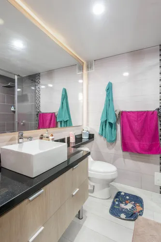 Casa En Venta En Colina Campestre. Cod V14157