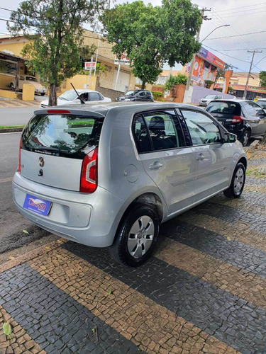 Volkswagen Up! 2016 1.0 Move 5p