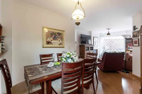Casa En Venta En Los Cedros. Cod V7204