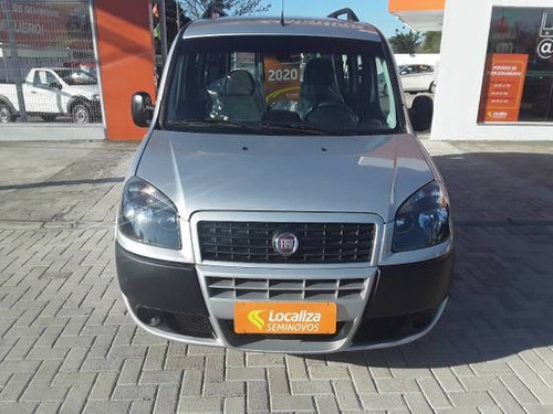 Imagem 6 de 10 de Fiat Doblò 1.8 Mpi Essence 7l 16v Flex 4p Manual