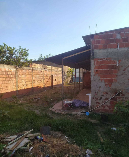 Imagem 4 de 23 de Vende-se Casa Em Pinheiro 1 Águas Lindas Go Aceito Propostas
