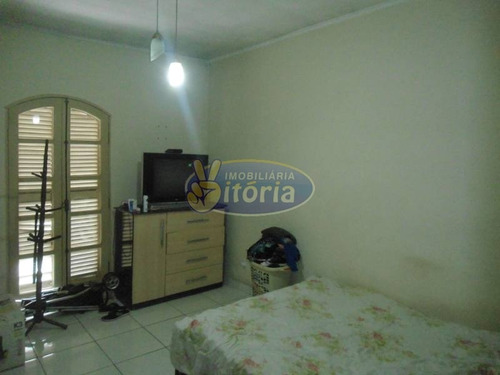 Imagem 24 de 24 de Sobrado Para Venda - Valdibia - 2 Dorm, 2 Vagas, 130 M - 6584