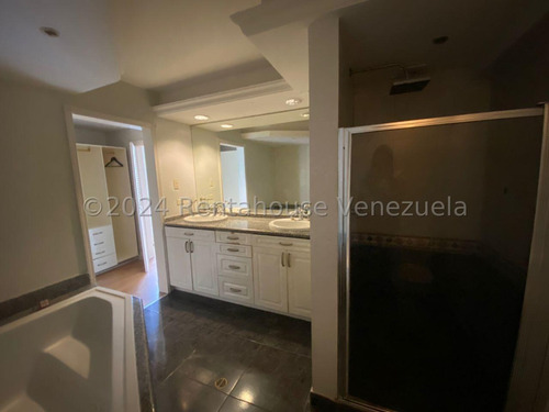 Apartamento En Venta Valles De Camoruco 24-23799