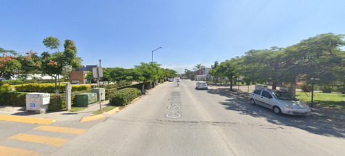 Casa En Venta; C. San Francisco, Parques Del Palmar Coto Palma Serena, Tlaquepaque, Jalisco