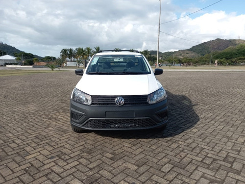 Imagem 3 de 12 de Volkswagem Saveiro Robust 1.6 Total Flex 8v. 2022/2023