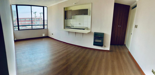 Recién Remodelado. 2d 1b. Metro Cerro Blanco