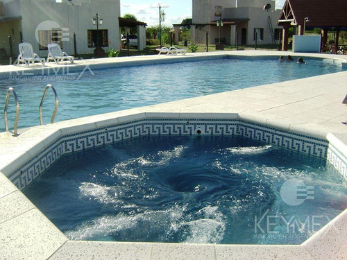 Imagen 1 de 8 de Complejo Turístico - Alojamiento - Hotel - Gualeguaychu