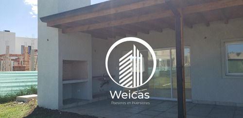 Imagen 3 de 6 de Venta Casa En Barrio San Alfonso Pilar Del Este