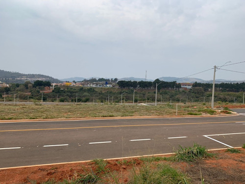 Imagem 2 de 2 de Terreno No Portal Das Águas - Amparo/sp