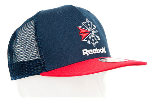 Imagen 4 de 6 de Gorro Visera Deportivo Unisex Reebok Classic Fashion Graphic