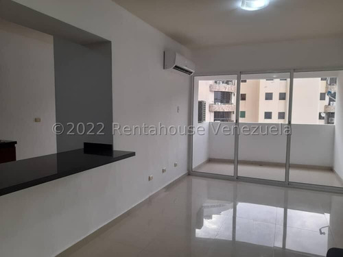 Imagen 6 de 14 de Marol Rentahouse Vende Apartamento En El Parral Valencia 22-23495