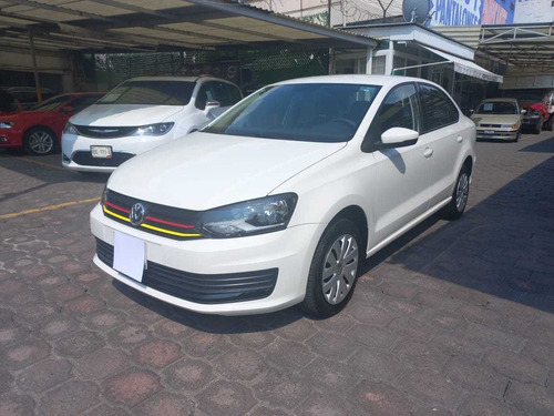 Imagen 1 de 14 de Volkswagen Vento 2018 1.6 Starline At