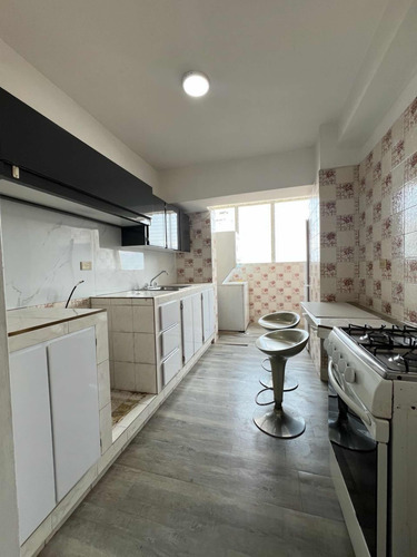 Apartamento En La Trigaleña Res. Gran Pama
