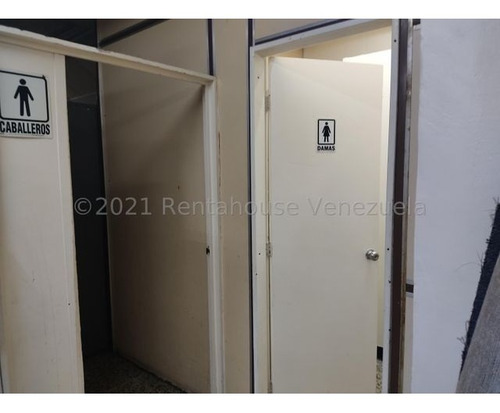 Imagen 11 de 13 de Rf Local Comercial En Venta En Chacao En El Centro Peru Ideal Para Cualquier Tipo De Negocio Precio Negociable Mls #22-2355 Isabel Fragozo Rent A House