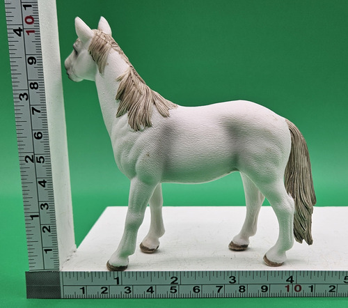 Figura Caballo (yegua) Mustang Juguete Plástico Regalo Niño