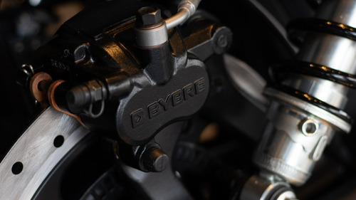 Royal Enfield Super Meteor 650 Astral Black 1° Servicegratis