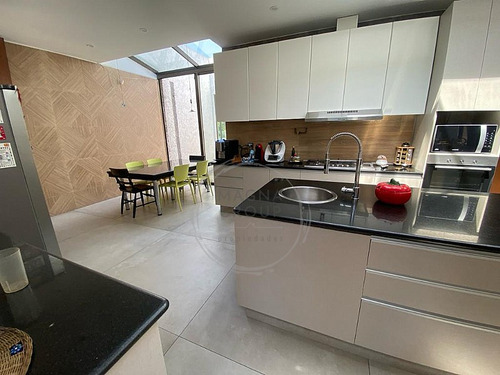 Increible Casa En Arriendo Las Condes