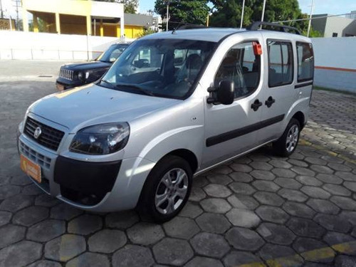 Imagem 4 de 9 de Fiat Doblò 1.8 Mpi Essence 7l 16v Flex 4p Manual