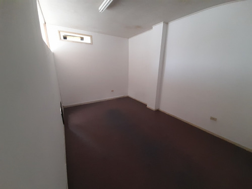 Imagen 8 de 15 de 48/6, Oficina, Venta, 3 Privados, Kitchinette, Baño