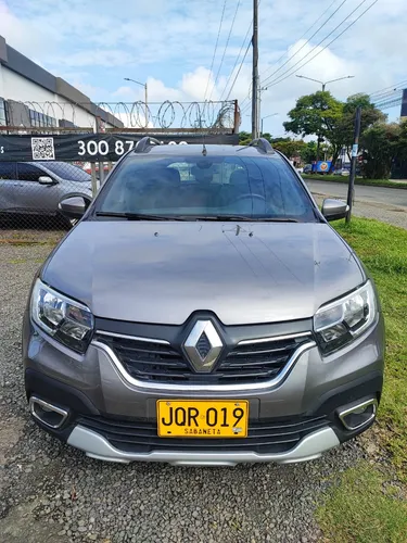 Renault Stepway 1.6 Intense Automática