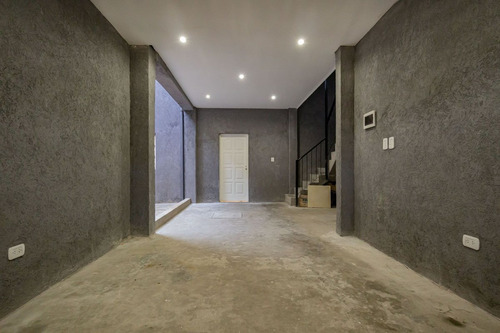 Departamento En Venta 2 Amb Hurlingham 3piso