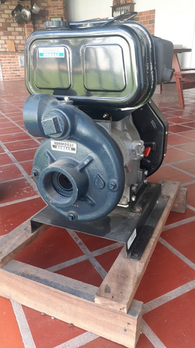 Imagen 5 de 7 de Motor De Sacar Agua Alta Presion A Gasoil Lombardini