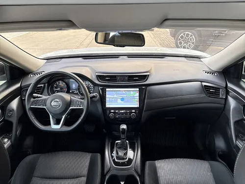 Nissan X-Trail 2.5