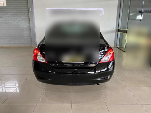 Imagem 13 de 13 de Nissan Versa Sl 1.6