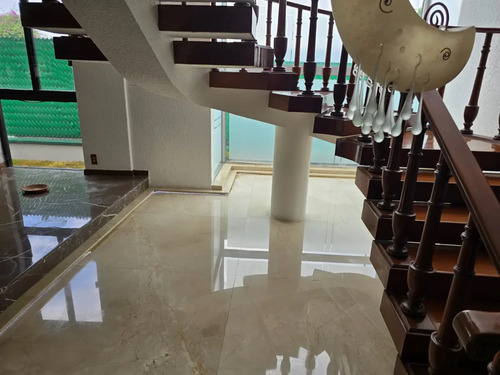 Casa En Venta En Ciudad Satélite, Naucalpan De Juárez