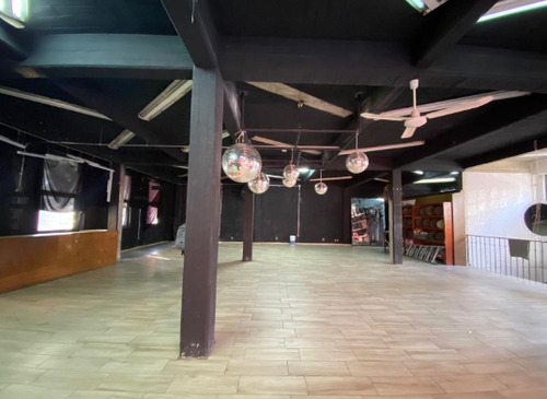 Renta De Local Comercial Colonia Centro Cmdx Kf201