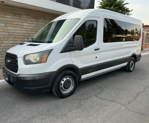 Ford Transit 3.7 Gasolina Bus 15 Pasajeros Mt