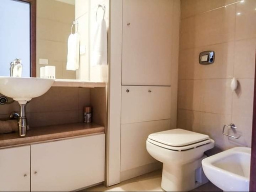 Vendo Excelente Apartamento De 3d, Punta Del Este, Servicios