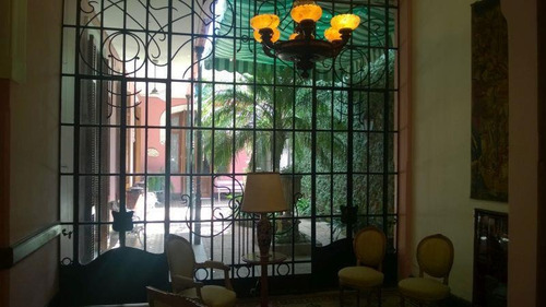 Imagen 23 de 29 de Venta Casa Antigua Refaccionada. 14 E/ 48 Y 49
