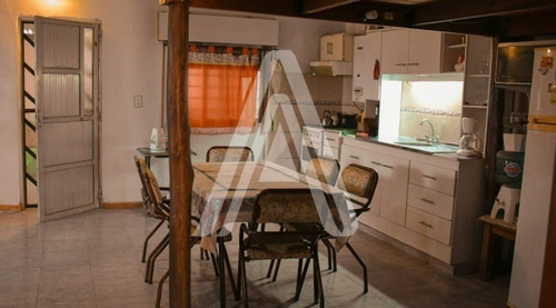 Imagen 6 de 12 de Casa Tres Dormitorios Arbilla 1