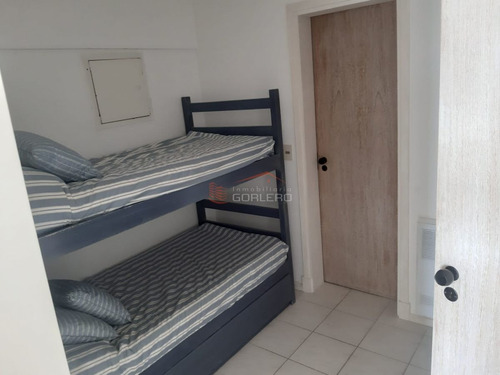Imagen 5 de 10 de Apartamento En Alquiler De Temporada, Con Terraza, Cochera Y Servicios A Media Cuadra Del Mar