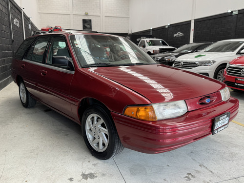 Ford Escort Vagoneta Lujo Ee Aa At