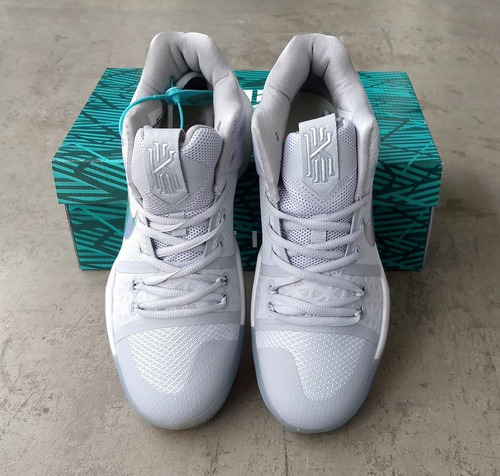 Kp3 Botas Caballeros Nike Kyrie Irving 3 Gris Plata